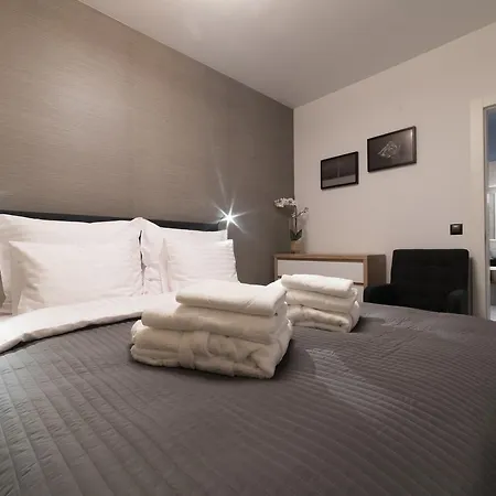 Hotel apartamentowy Vivi &