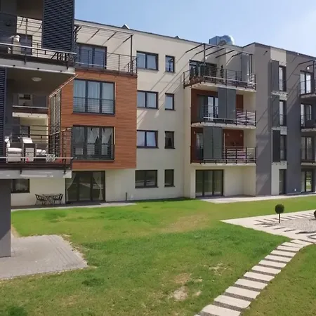 Vivi & Aparthotel 4*