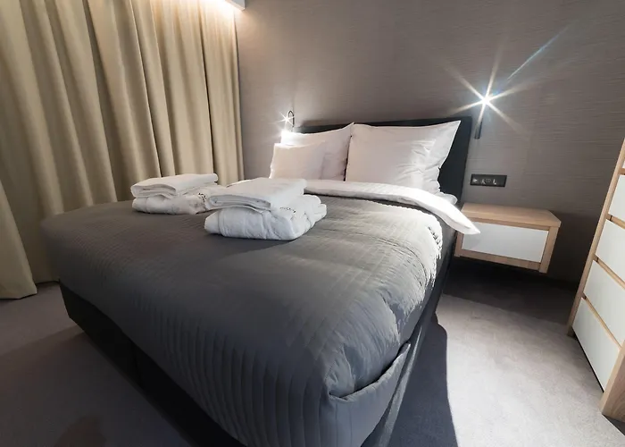 Vivi & מלון דירות ז'ורי