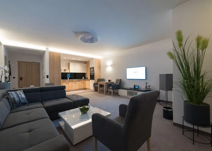 מלון דירות Vivi & ז'ורי