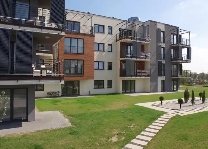 Vivi & Aparthotel 4*